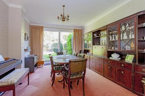 Dining Room-1.jpg