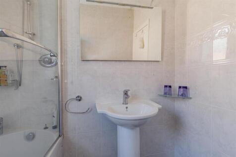 Bathroom-2.jpg