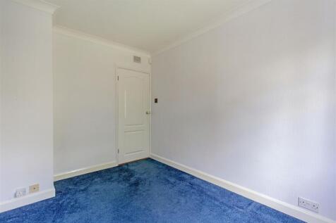 Bedroom 3-2.jpg