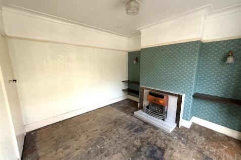 living room 3.jpg