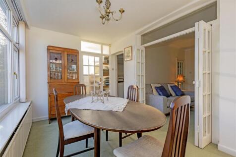 Dining Room-1.jpg
