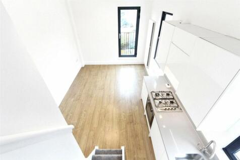 Kitchen/Living Area