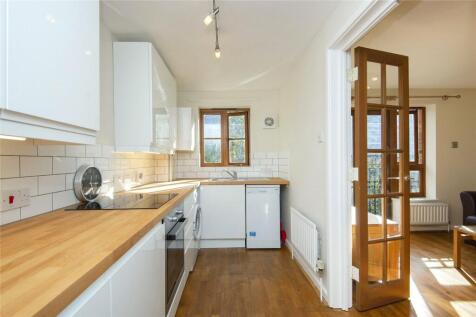 Kitchen/Reception