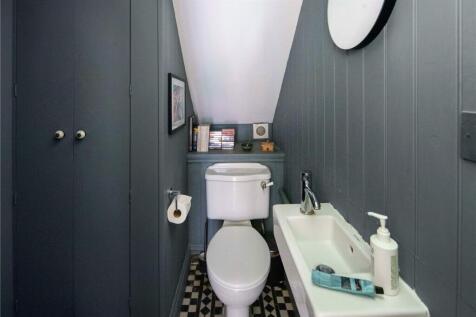 L/G Bathroom
