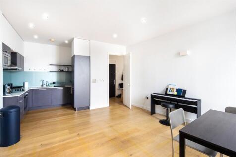 Living Area/Kitchen