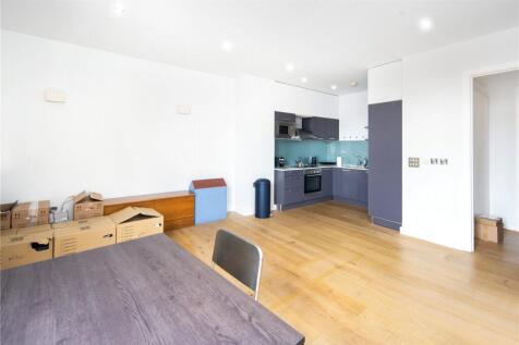 Living Area/Kitchen
