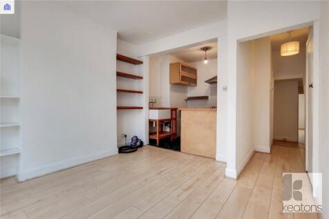 Living Room/Kitchen
