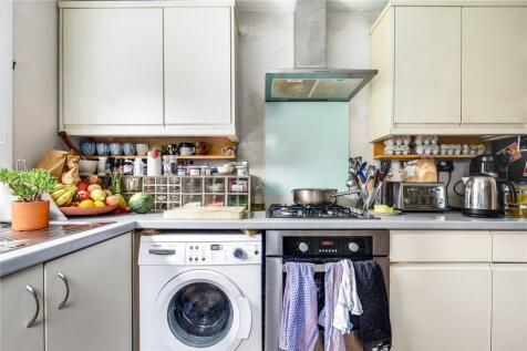 Kitchen View 3.