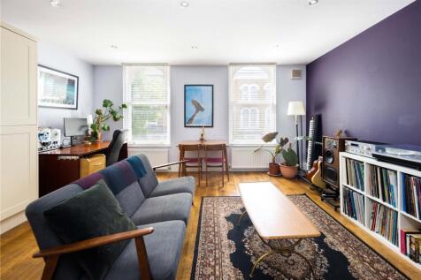Living Area View 4