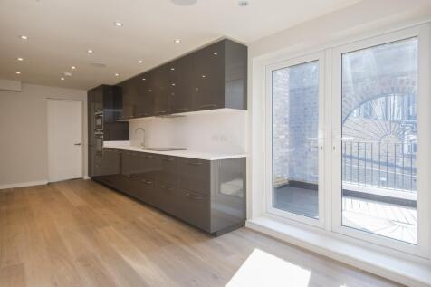 Reception/Kitchen
