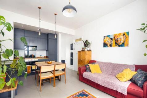 Kitchen Reception