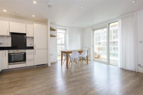 Living Room/Kitchen