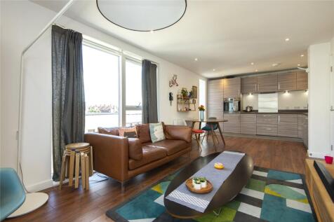 Reception/Kitchen