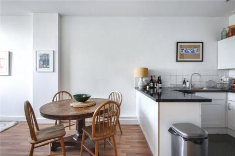 Dining Area/Kitchen