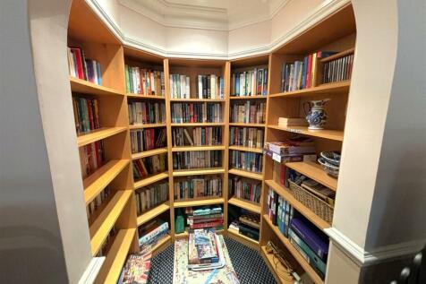 Communal Library