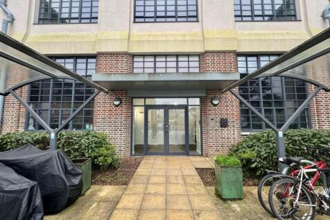 Communal Entrance
