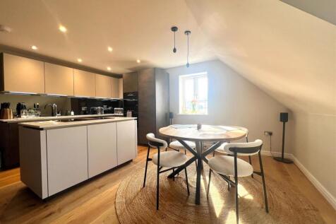 Kitchen / Living / Dining