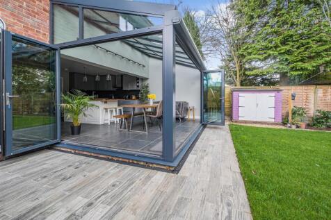 Bi- Folds