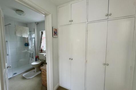 Built-In Wardrobes