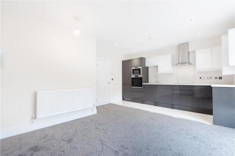 Living Room/Kitchen