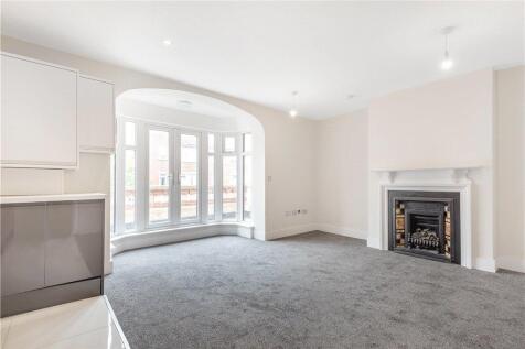 Living Room/Kitchen