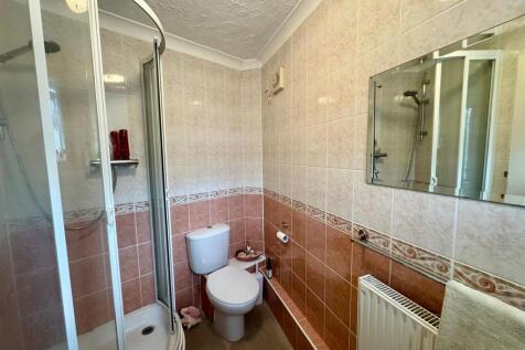 Downstairs Bathroom