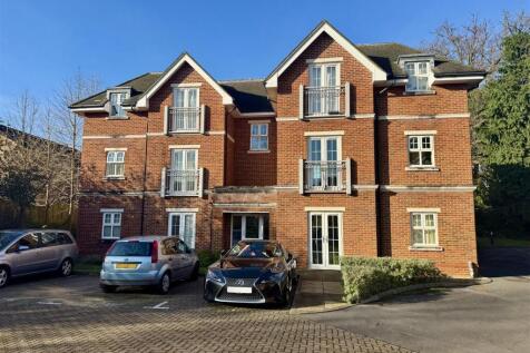 Bramshott Place