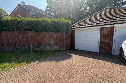 Garage &amp; Parking