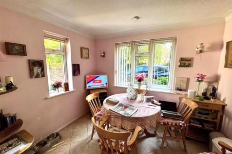 Breakfast Room