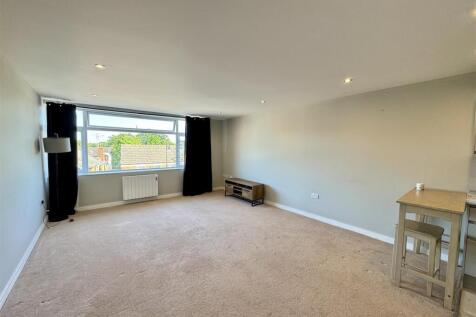 Living / Dining Room