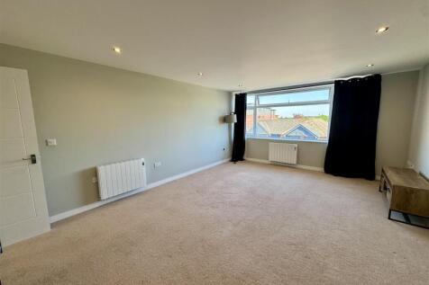 Living / Dining Room