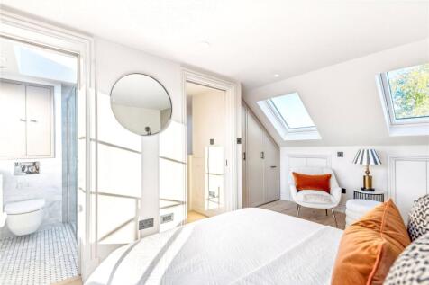 En-Suite 2