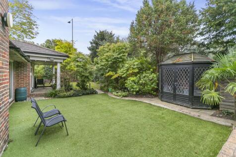 Property Image 28