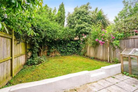 Property Image 4