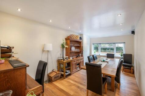 Family/Dining Room