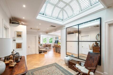 Entrance Reception