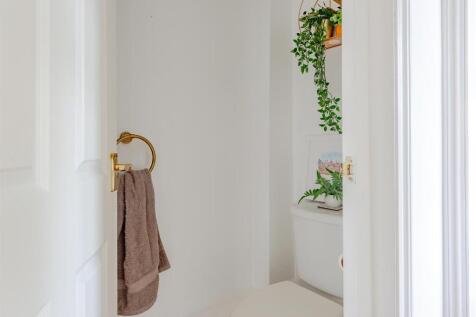 Cloakroom 