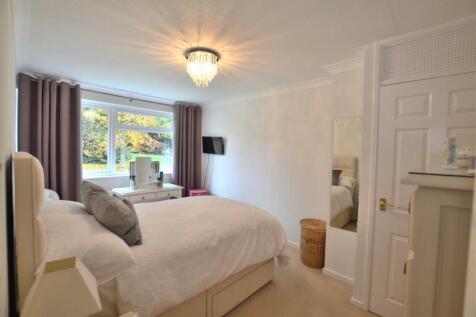 Bedroom One.JPG
