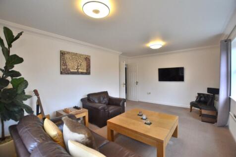 Sitting Room 1.JPG
