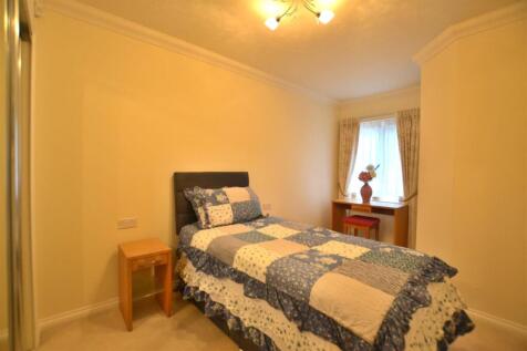 Bedroom One.JPG