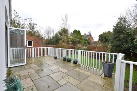 Patio, Garden.JPG