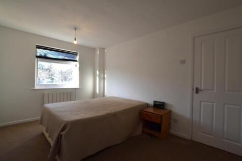 Bedroom two.JPG