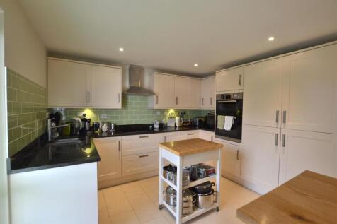 Kitchen 1.JPG
