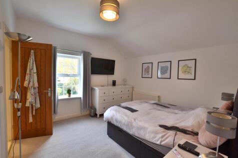 Bedroom One.JPG