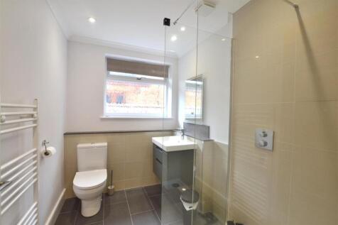 Shower Room.JPG