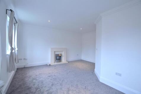 Living Room 1.JPG