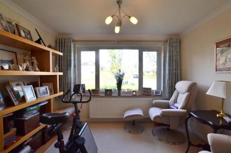Sitting Room.JPG