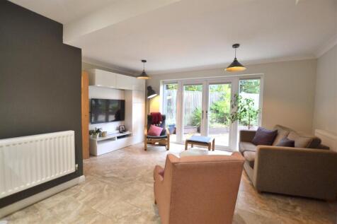Family Room.JPG
