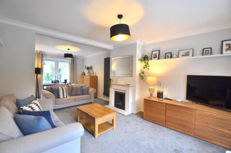 Sitting Room.JPG