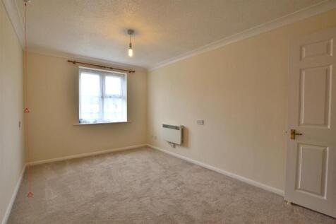 Bedroom one.JPG